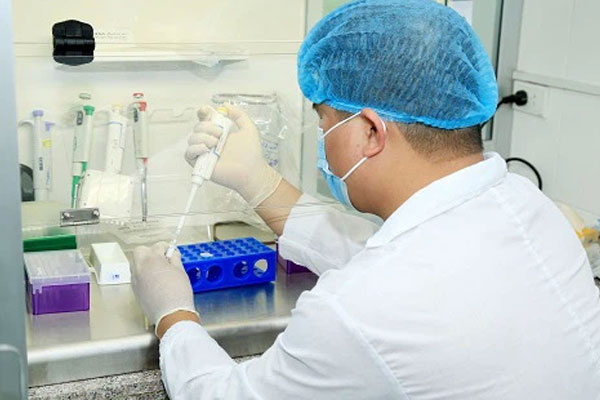 Hà Nam ghi nhận bé gái 2 tuổi mắc COVID-19-1