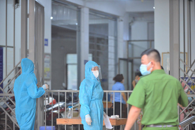Những chung cư nào ở Hà Nội đang được phong tỏa tạm thời, giám sát y tế do liên quan ca mắc COVID-19?-8