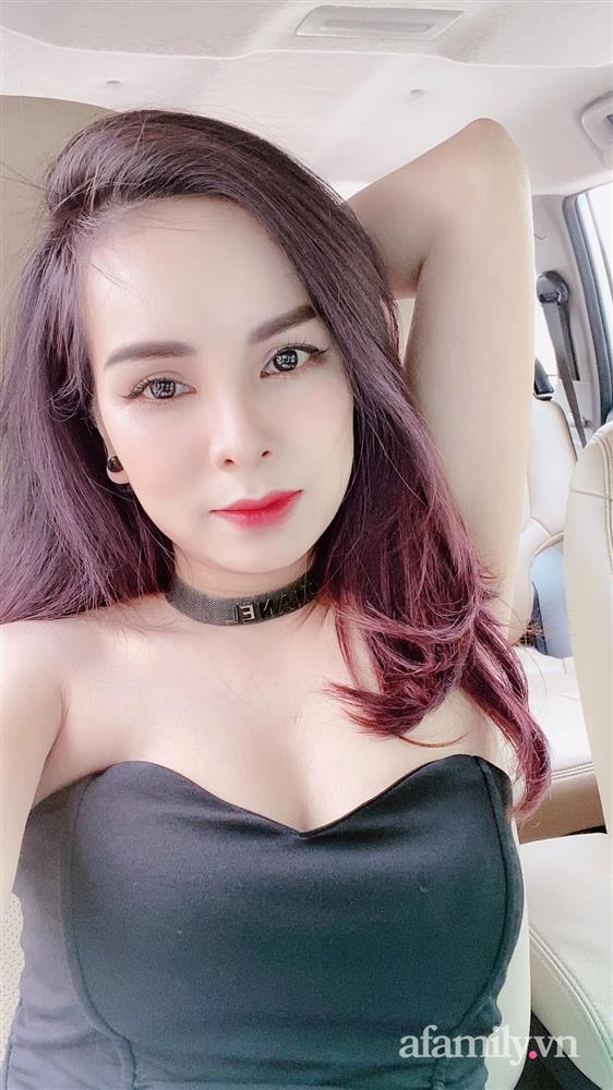 Mẹ 6 con sở hữu nhan sắc bị thời gian lãng quên, tiết lộ bí quyết 6 lần sinh nở vẫn đẹp, da căng mịn nhờ loại dấm đặc biệt-9