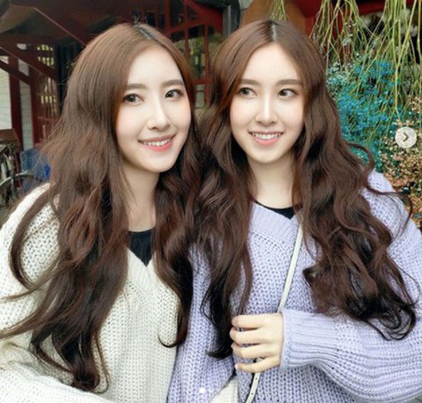 Cặp chị em sinh đôi thiên thần được mệnh danh đẹp nhất Đài Loan gây ngỡ ngàng với diện mạo ở tuổi thiếu nữ sau 16 năm-4