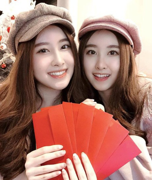 Cặp chị em sinh đôi thiên thần được mệnh danh đẹp nhất Đài Loan gây ngỡ ngàng với diện mạo ở tuổi thiếu nữ sau 16 năm-5