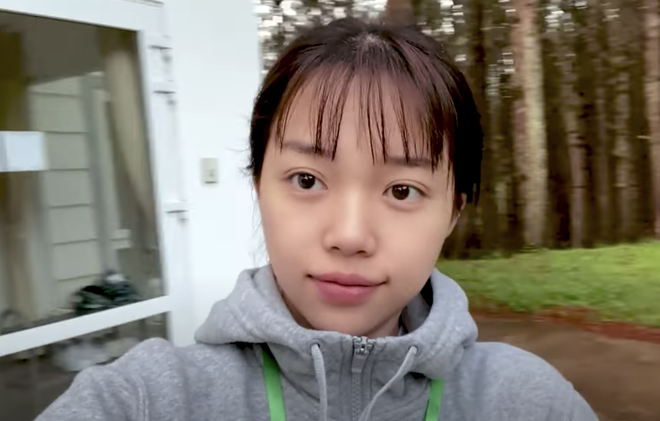 Không skincare rườm rà, Linh Ngọc Đàm phó mặc làn da theo cách chuẩn nhà giàu-2