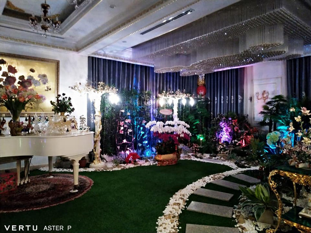 Bên trong biệt thự dát vàng của đại gia Phương Hằng: Ảnh thật không đẹp như thiết kế, nhìn u tối và kém sang vài phần-21