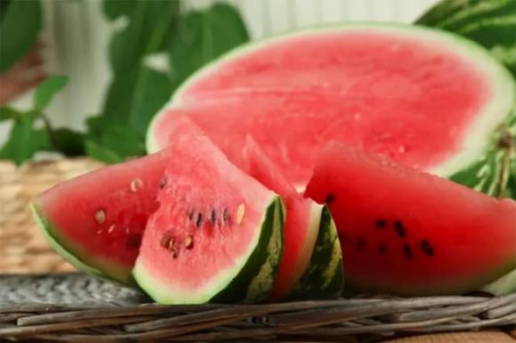 Dưa hấu có ngọt hay không, chỉ cần nhìn thoáng qua là bạn có thể biết được-5