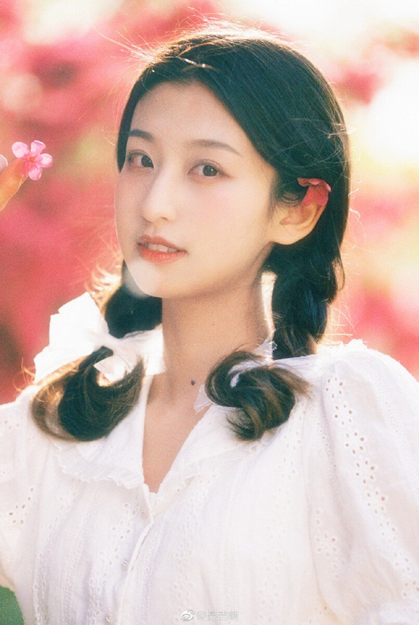 4 cung Hoàng đạo liên tục đón vận may khi tháng 6 sang, sự nghiệp viên mãn, tình duyên nở rộ, tiền bạc chảy vào túi không ngừng-3