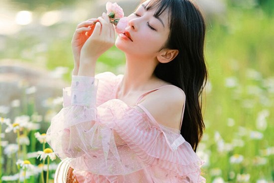 4 cung Hoàng đạo liên tục đón vận may khi tháng 6 sang, sự nghiệp viên mãn, tình duyên nở rộ, tiền bạc chảy vào túi không ngừng