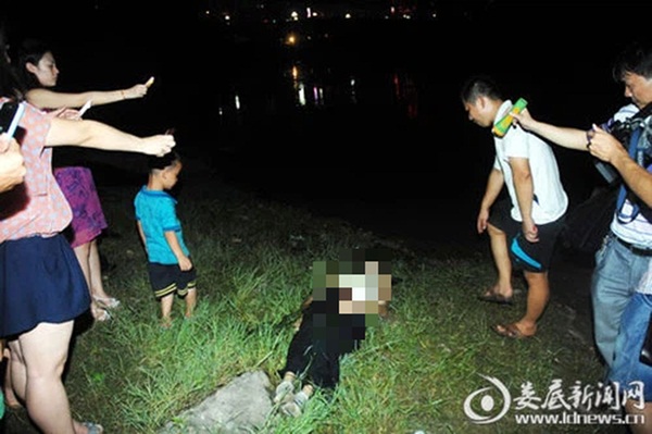 Thanh niên bỏ mạng vì cứu gia đình 4 người, kẻ vô ơn đã không dự đám tang lại còn buông một câu nói cay nghiệt gây phẫn nộ-2