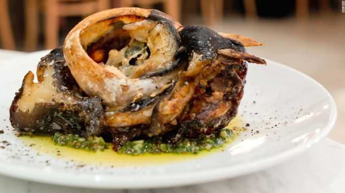 Đứng tim với món ăn rùng rợn làm từ mắt cá ngừ-9