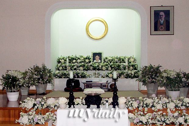 Bi kịch của Công chúa Samsung: Sinh ra trong gia tộc chaebol hùng mạnh nhất Hàn Quốc nhưng cuộc đời không màu hồng-7