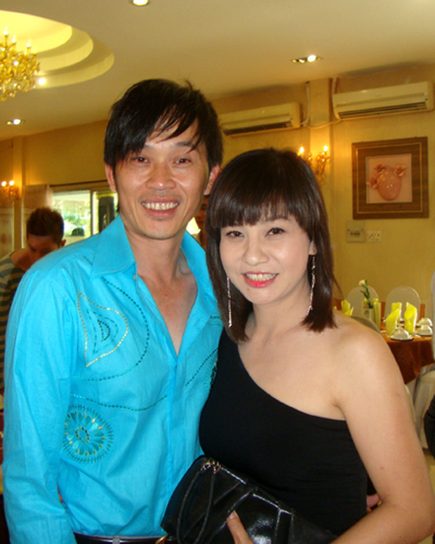 Lùm xùm chưa dứt, bài đăng bảo vệ NS Hoài Linh của Cát Phượng bỗng bay màu khó hiểu-5