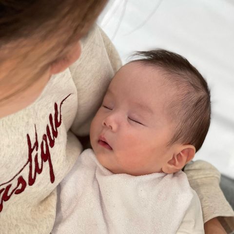 An Nguy khoe ảnh con gái xinh như búp bê, chưa đầy 3 tháng tuổi đã bị bắt học hành-1