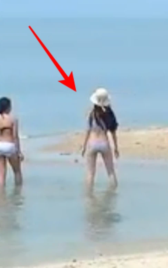 Nữ phụ Về Nhà Đi Con hoá ra lên phim chưa đầy 1 phút, lại còn chỉ thấy mỗi lưng-2