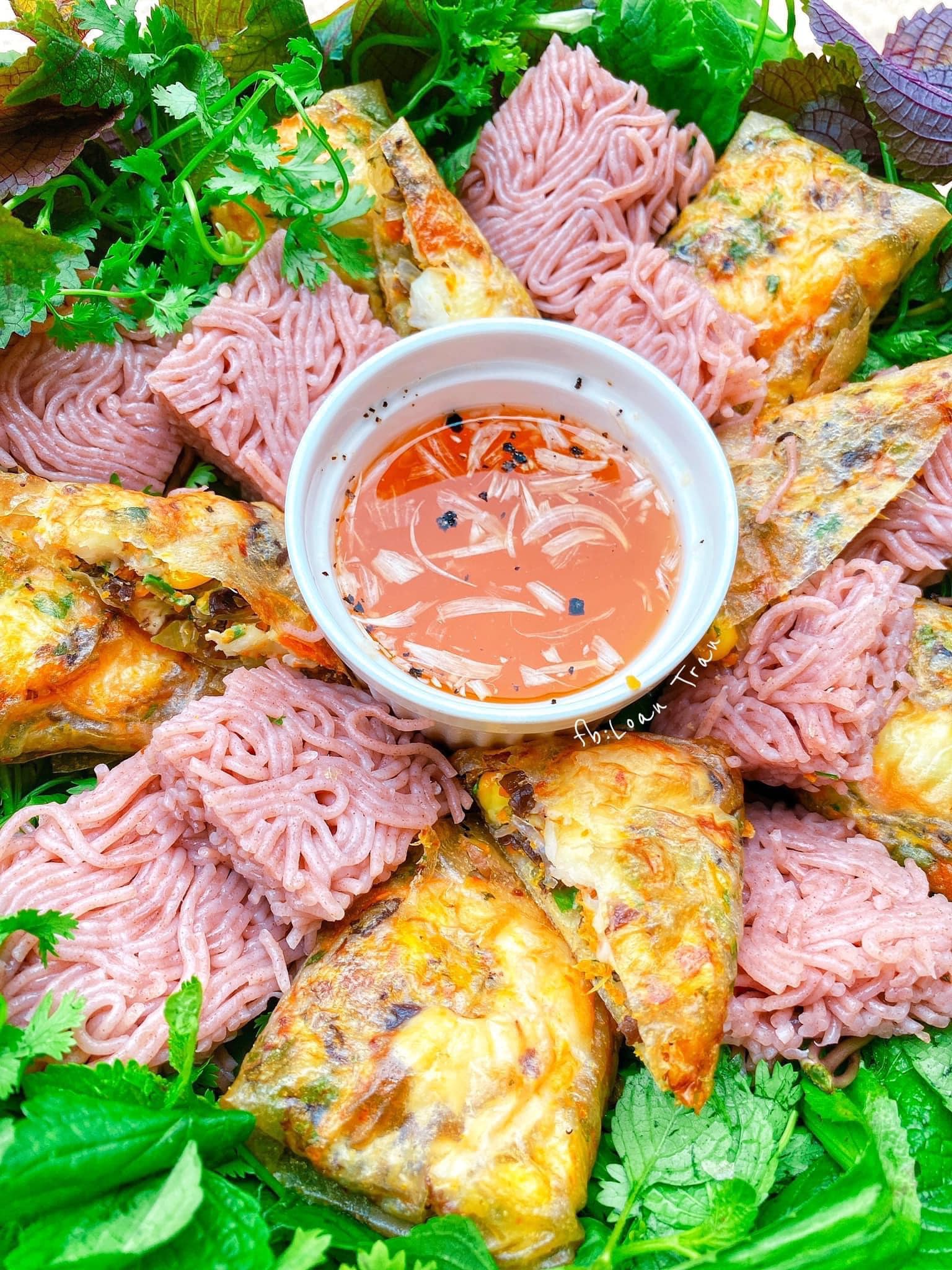 Chán cơm liền đổi gió, mẹ đảm khiến dân tình tròn xoe mắt với 25 món bún ngon tuyệt mát hết cả cõi lòng, sợi bún vừa đẹp mắt lại nhiều dinh dưỡng-1