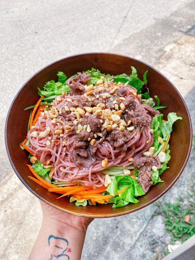 Chán cơm liền đổi gió, mẹ đảm khiến dân tình tròn xoe mắt với 25 món bún ngon tuyệt mát hết cả cõi lòng, sợi bún vừa đẹp mắt lại nhiều dinh dưỡng-17