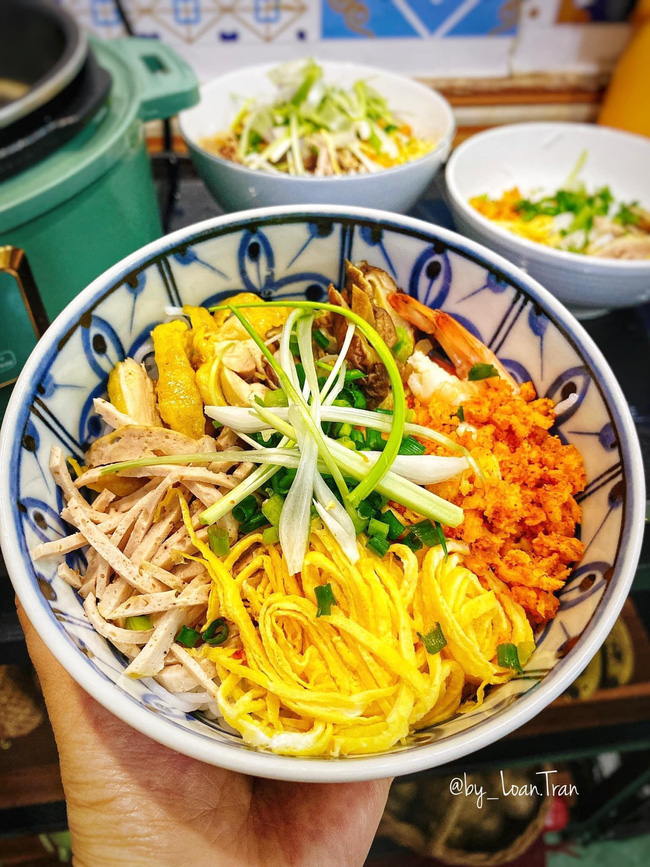Chán cơm liền đổi gió, mẹ đảm khiến dân tình tròn xoe mắt với 25 món bún ngon tuyệt mát hết cả cõi lòng, sợi bún vừa đẹp mắt lại nhiều dinh dưỡng-20