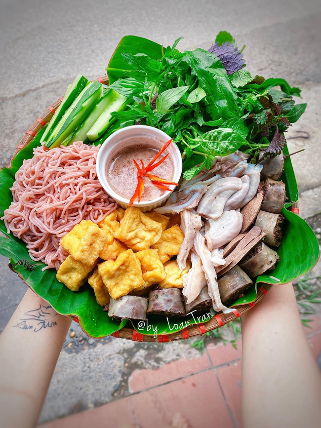 Chán cơm liền đổi gió, mẹ đảm khiến dân tình tròn xoe mắt với 25 món bún ngon tuyệt mát hết cả cõi lòng, sợi bún vừa đẹp mắt lại nhiều dinh dưỡng-5