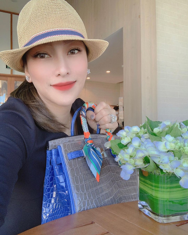 Vợ đầu đại gia Minh Nhựa đăng status nói về cuộc sống không hoàn hảo”, chuyện gì đây?-2