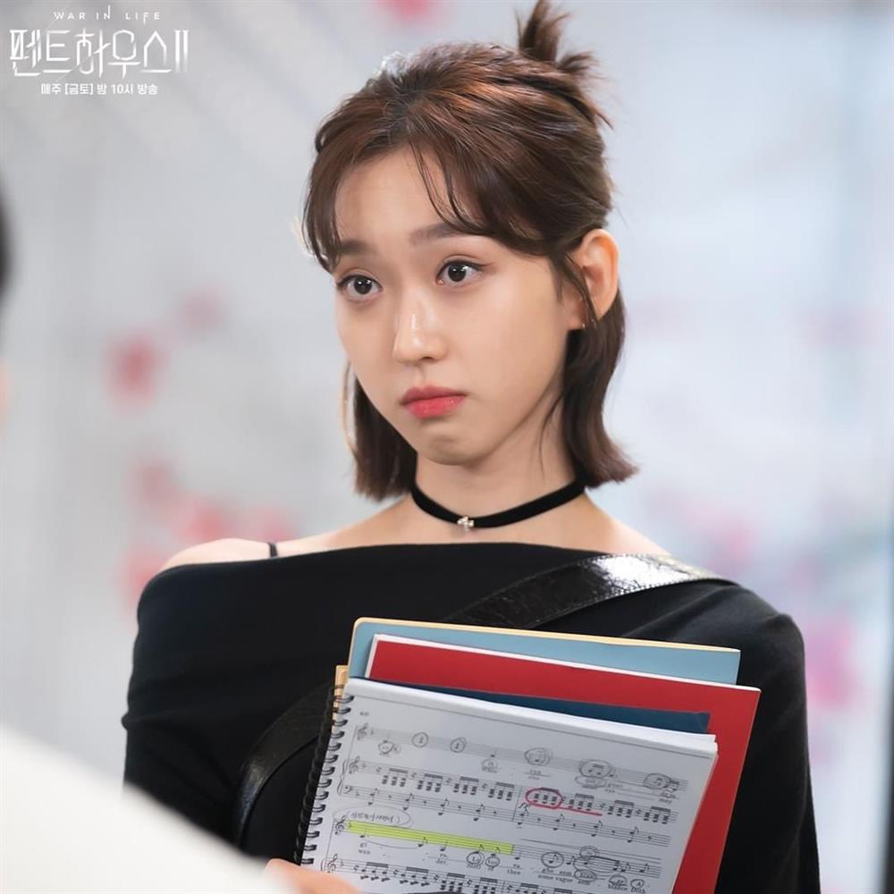 4 kiểu tóc ngắn hot nhất trong phim Hàn nửa đầu năm 2021: Toàn những kiểu giúp sang cả khuôn mặt-2