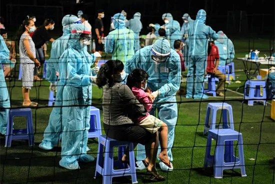 Tốc ký của một nhân viên y tế: Lần đầu biết 