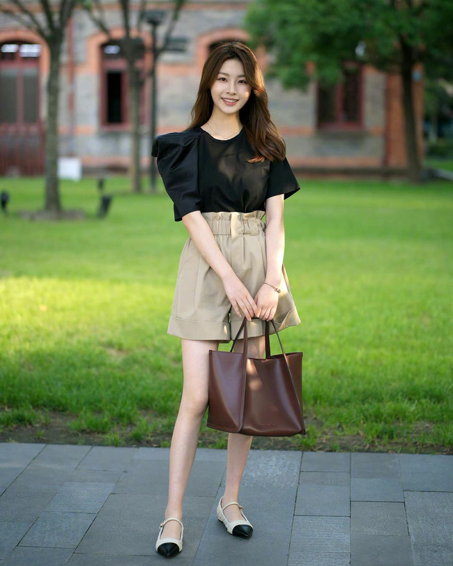 Ngắm 15 set đồ từ street style Châu Á để chọn ra 1 bộ thật đỉnh cho ngày đầu tuần đi làm-12