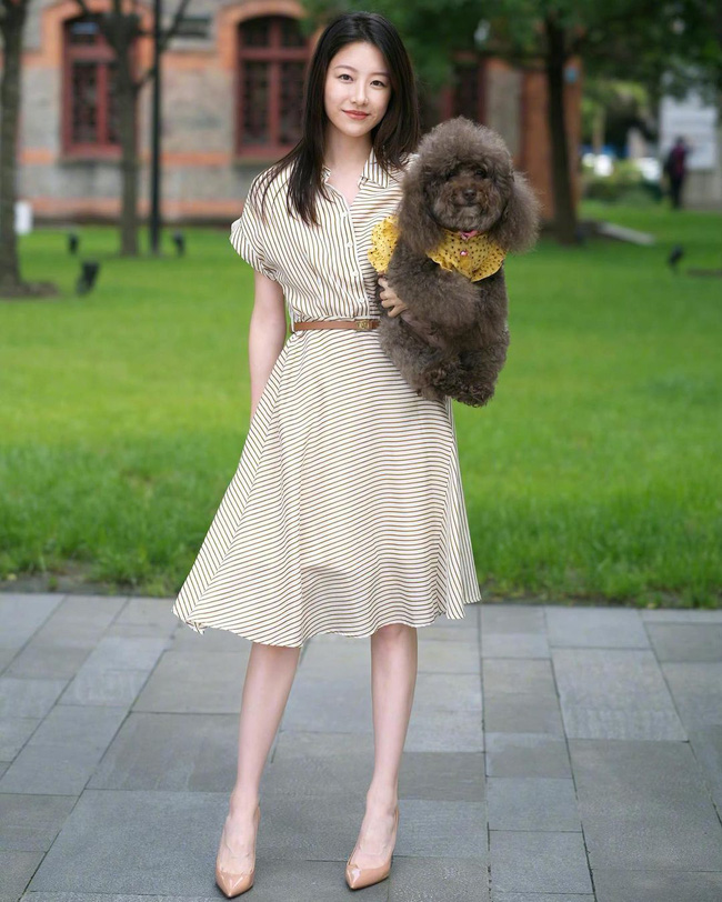 Ngắm 15 set đồ từ street style Châu Á để chọn ra 1 bộ thật đỉnh cho ngày đầu tuần đi làm-7
