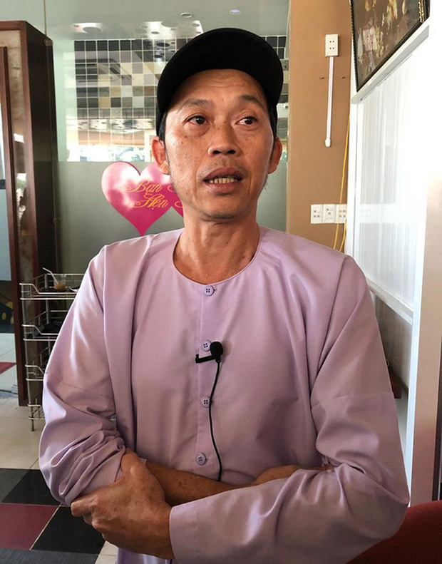 Rầm rộ 1 nhà hảo tâm đăng đàn bức xúc vì chuyển 50 triệu cứu trợ miền Trung cho NS Hoài Linh nhưng không liên lạc được?-4