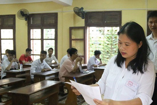 Vĩnh Phúc cho hơn 13.500 học sinh lớp 12 trở lại trường để ôn thi tốt nghiệp