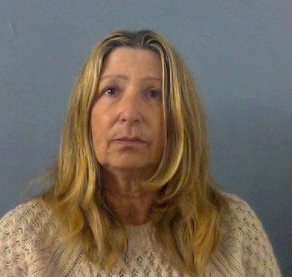 Cô giúp việc bất ngờ được thừa kế cả gia tài của ông chủ triệu phú, mãi đến 6 năm sau mới lộ ra mánh khóe và tội ác ghê rợn phía sau-2