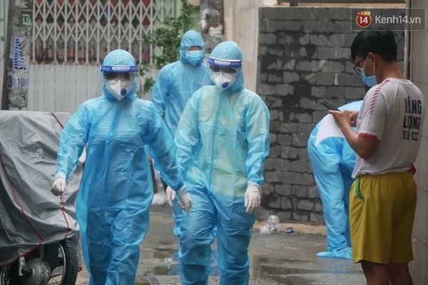 NÓNG: Khởi tố vụ án hình sự làm lây lan dịch bệnh của Hội thánh truyền giáo Phục Hưng-2