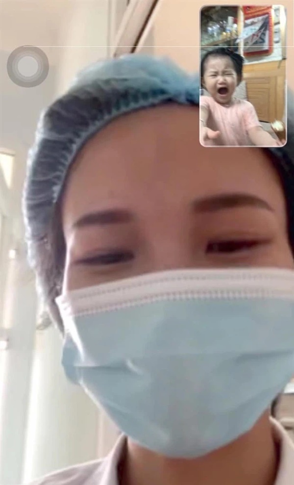 Tâm sự của nữ bác sĩ có con khóc đòi bế khi thấy mẹ trên ti vi: Dù hứa với con ngoan, mấy hôm nữa mẹ về, nhưng đó là nói dối-3