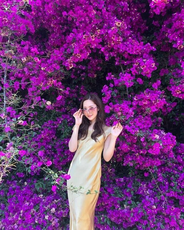 5 kiểu váy liền Park Min Young mê nhất: Nàng 30+ có ngay loạt gợi ý vừa hack dáng vừa trẻ xinh ra mấy tuổi-4