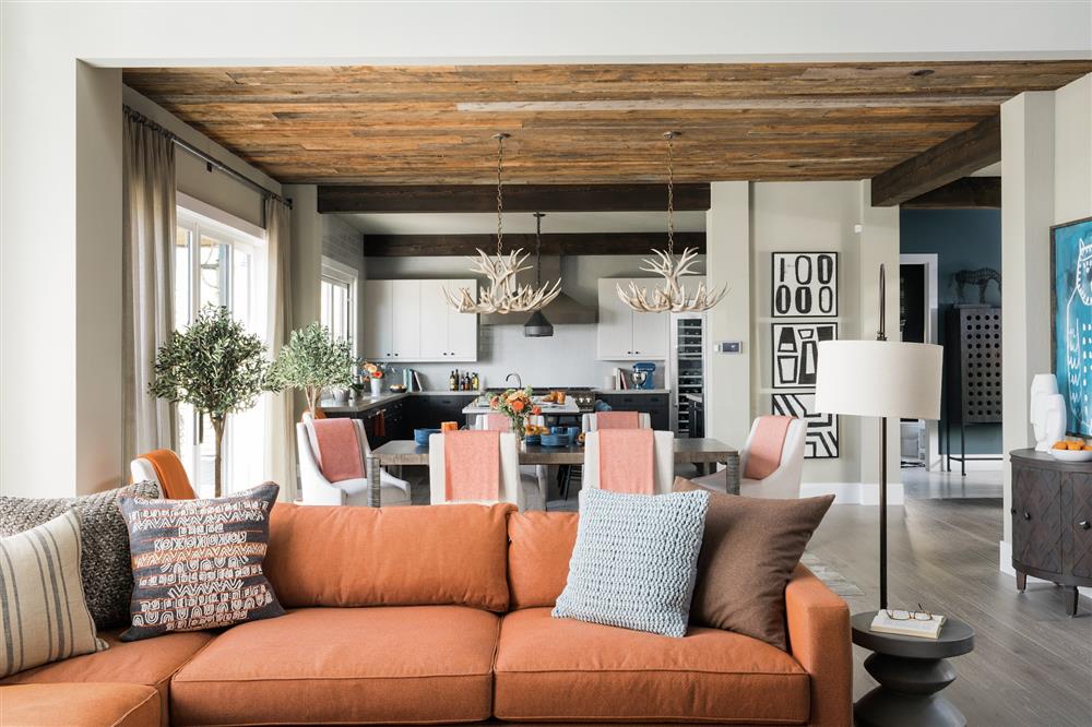 Căn nhà gỗ giữa rừng thông xanh đẹp như cổ tích khiến nhiều người đắm đuối khi ngắm nhìn-11