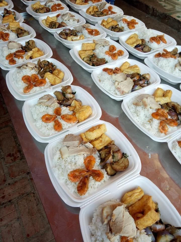 Những phần cơm cách ly bắt mắt và đầy đủ dinh dưỡng gây sốt MXH, nghe lời tâm sự của người nấu lại càng thương-5