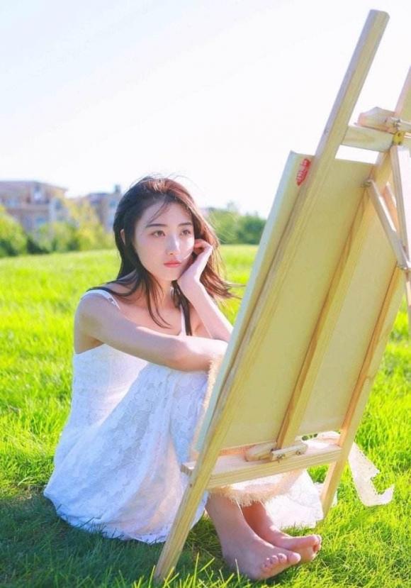 Lần đầu tiên đến nhà bạn trai, ảnh cưới vừa quen vừa lạ khiến tôi quay lưng bỏ đi ngay lập tức-3