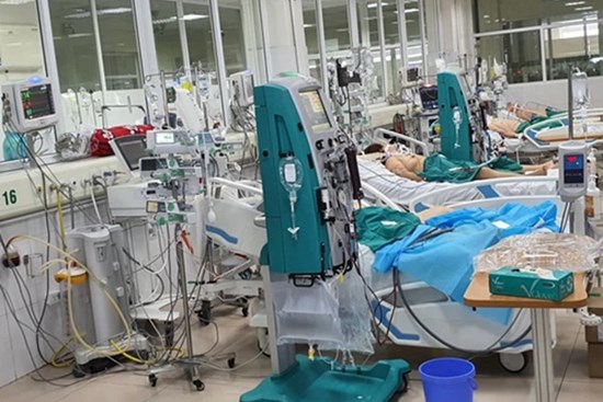 48 bệnh nhân Covid-19 tiên lượng nặng