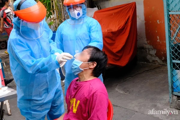 NÓNG: TP.HCM phát hiện thêm 11 ca dương tính, nâng tổng số ca liên quan ổ dịch Hội thánh lên 211-2