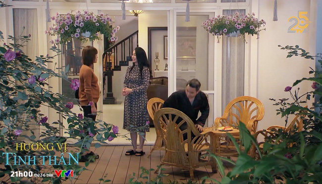 Hương vị tình thân: Bà Xuân muốn Nam làm giúp việc, Nam lại lần nữa cứu bà Dần bị xe đâm-1