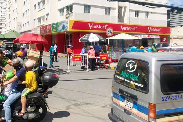 Có 22 ca nhiễm Covid-19 liên quan đến Hội thánh, quận Tân Phú ra thông báo tìm người từng đến 11 địa điểm-1