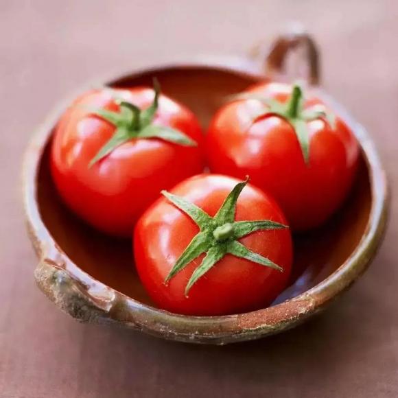 Đừng vứt cà chua thối đi, cà chua càng thối thì chúng càng hữu ích nếu bạn biết những tác dụng này-8