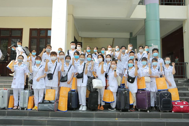 Sinh viên các trường Y dược tiếp tục thần tốc lên đường hỗ trợ Bắc Ninh, Bắc Giang chống dịch-22