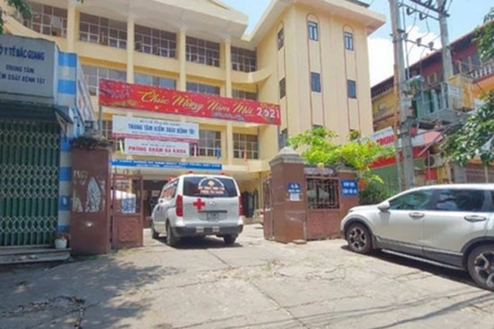 Giám đốc CDC Bắc Giang bất ngờ bị tạm dừng điều hành công việc