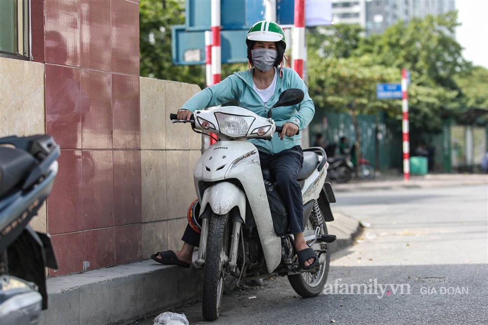 Chuyện những người phụ nữ làm việc đàn ông trên đường phố Hà Nội-7