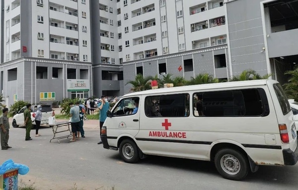 TP.HCM: Phát hiện thêm 2 ca dương tính với SARS-CoV-2 tại quận 8, hàng trăm mẫu xét nghiệm được lấy-1