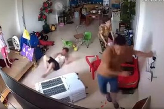 Tai nạn không thể ngờ tới từ quạt điện hơi nước, các gia đình nên lưu ý