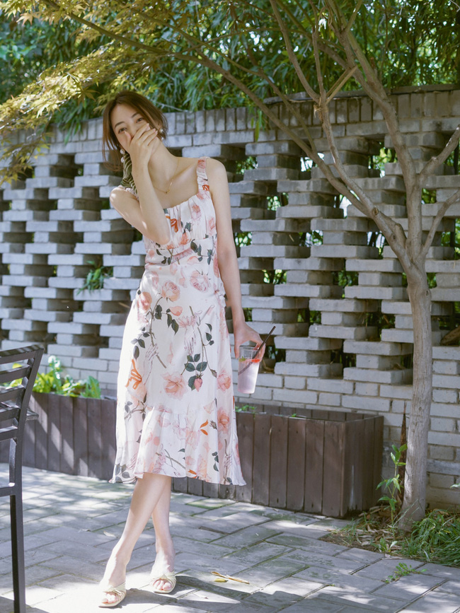 Street style Châu Á: Nhiều chị em lên đồ đẹp đỉnh nhưng cũng có những pha diện váy thật sự khó cảm-8