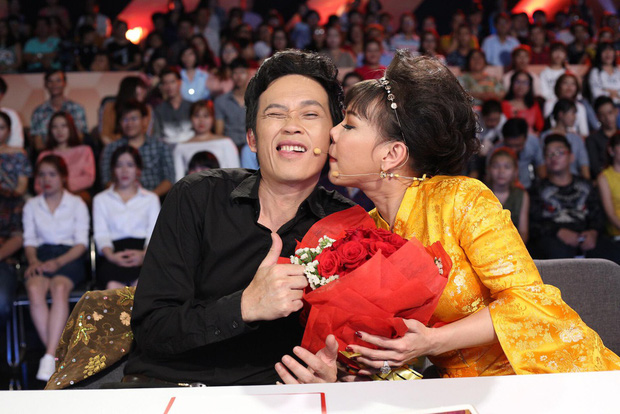 Vì sao Hoài Linh - Việt Hương phải hạn chế đồng hành với nhau trong các gameshow?-3