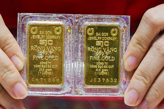 Nhà đầu tư vàng lãi lớn sau 1 năm sóng gió