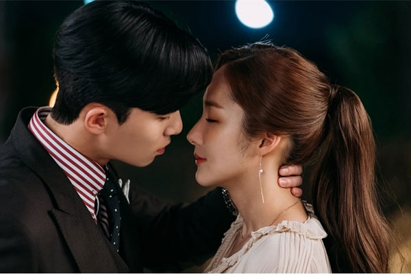 9 năm không hỏi tới tiền, bỗng nhiên sau 1 tháng mất việc, chồng đòi tôi 5 tỷ-2