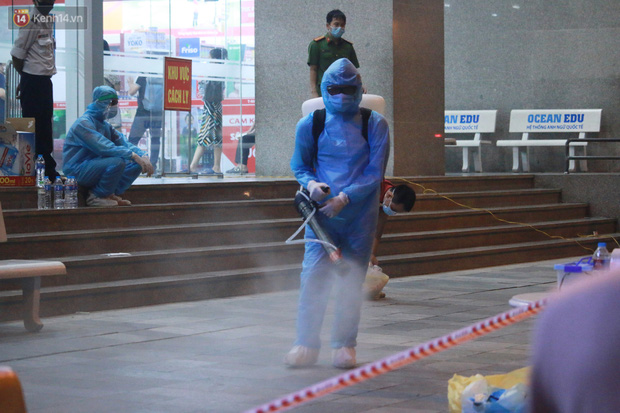 Hà Nội: Phong toả, phun khử khuẩn chung cư Hemisco Xa La sau ca dương tính SARS-CoV-2-6