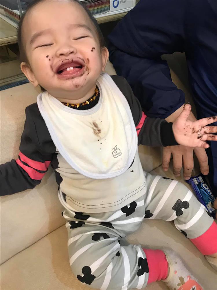 Điểm danh những hot kid là gương mặt vàng trong làng hài hước: Nhóc Sữa nhà Hằng Túi lầy từ lúc mới sinh, nhưng quý tử của Hà Hồ mới giành ngôi vô địch!-9